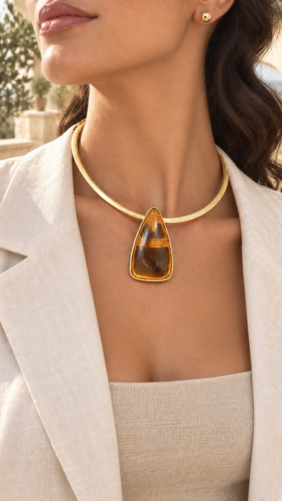 Gold-Tone Collar Necklace with Amber-Colored Pendant